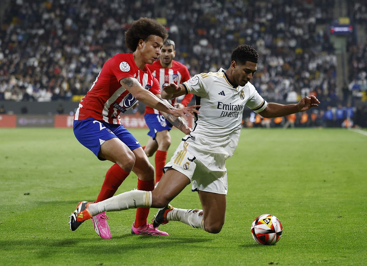 Real Madrid 5-3 Atlético Madrid: Resurgent Dani Carvajal Rescues Calamitous Kepa Arrizabalaga as Los Blancos Secure Late Victory over City Rivals in Supercopa