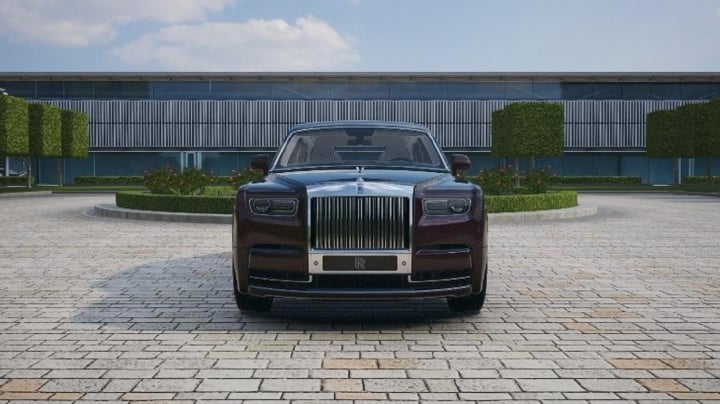 "Rolls-Royce