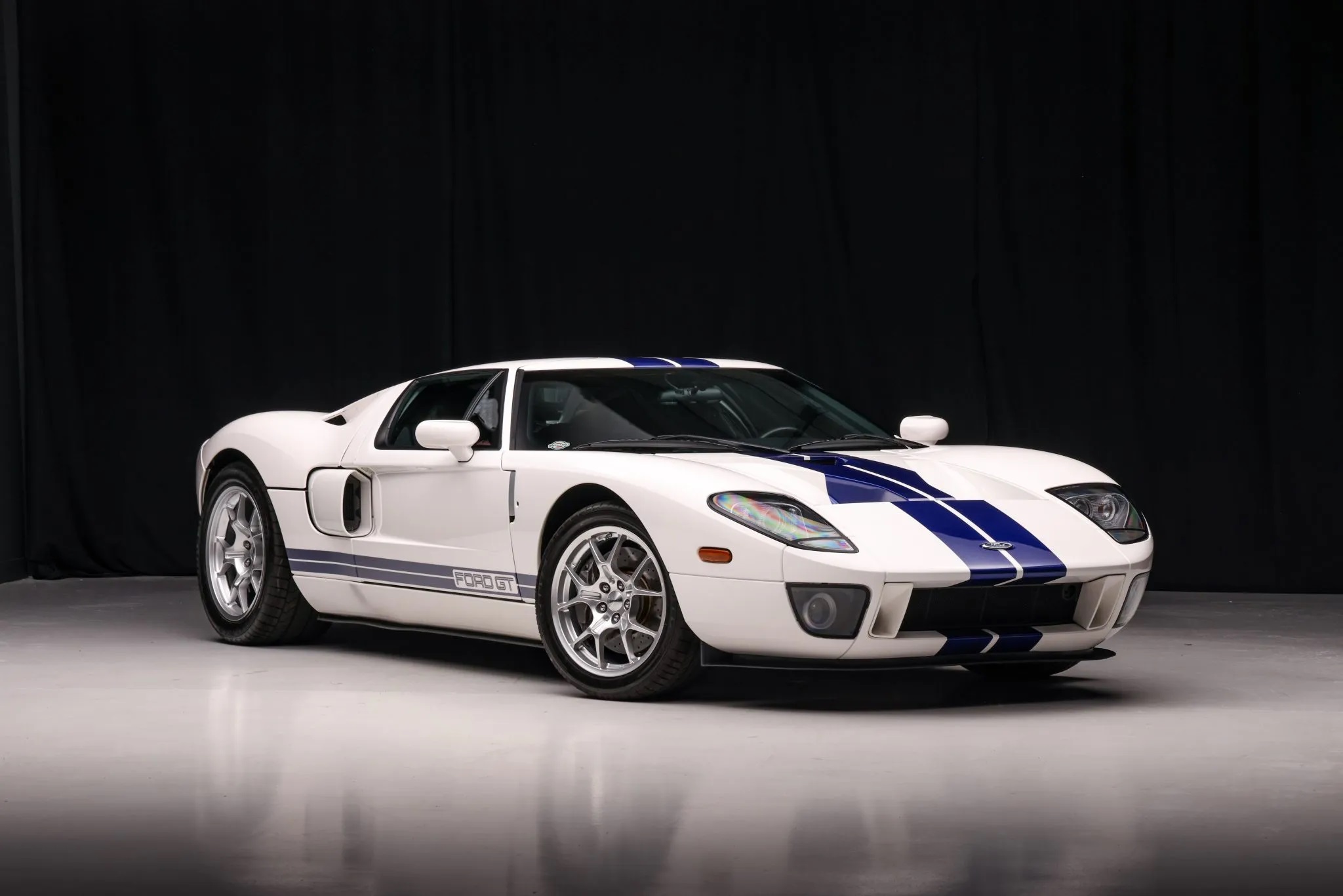 2005 Ford GT