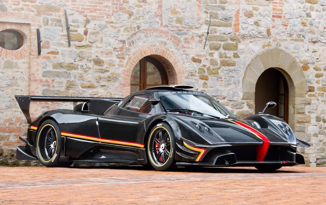 Pagani-Zonda-Revolucion