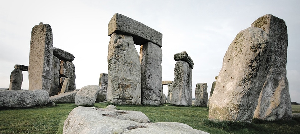 Stonehenge, Stonehenge in the United Kingdom: Must-Know Information and Guide, Phenomenal Place
