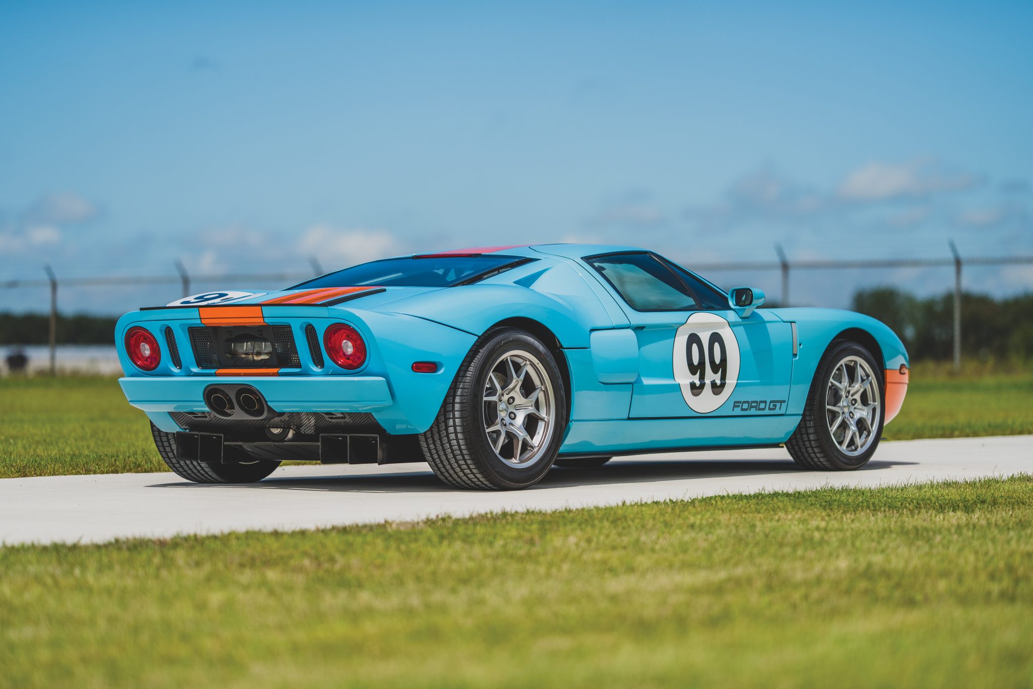 2006 Ford GT Heritage Darin Schnabel ©2019 Courtesy of RM Sotheby's