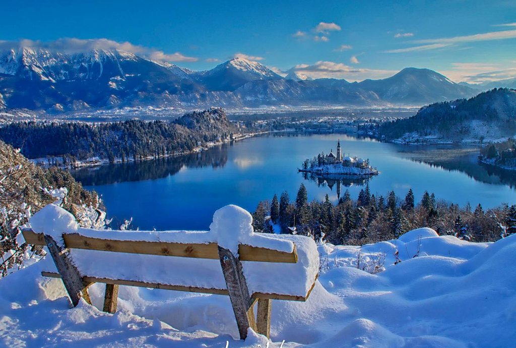 winter destination, The Best Winter Destinations For Your Winter Vacation 2021, Phenomenal Place