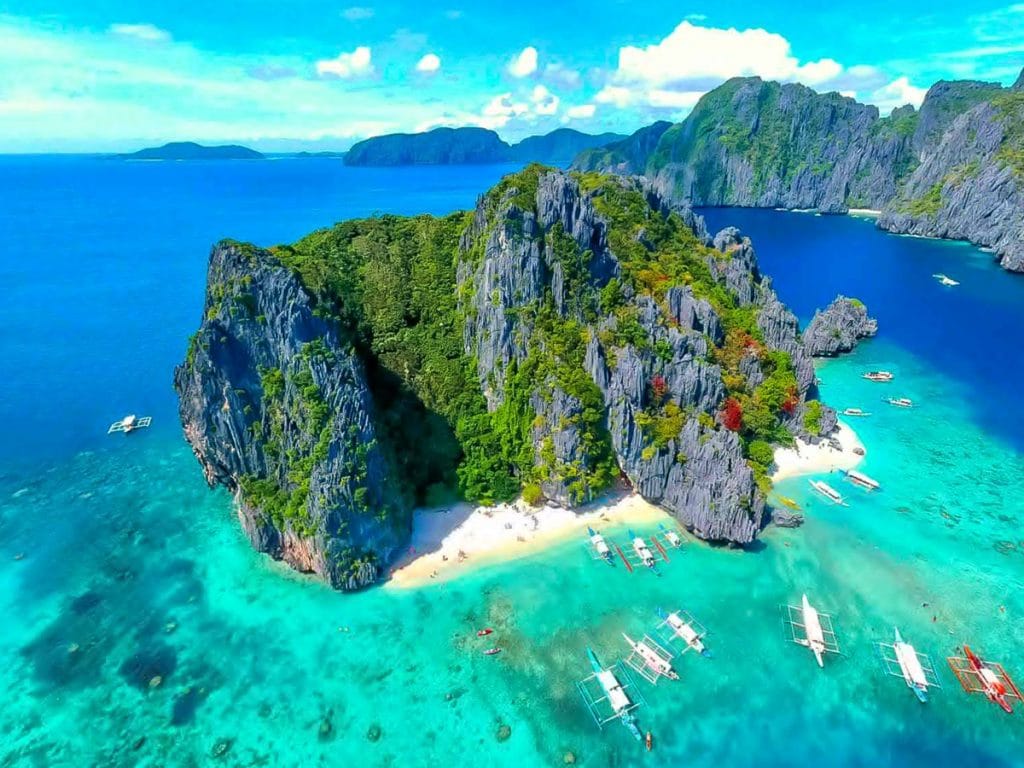 Beautiful Islands, 8 Of The World&#8217;s Most Beautiful Islands That You Must Visit, Phenomenal Place