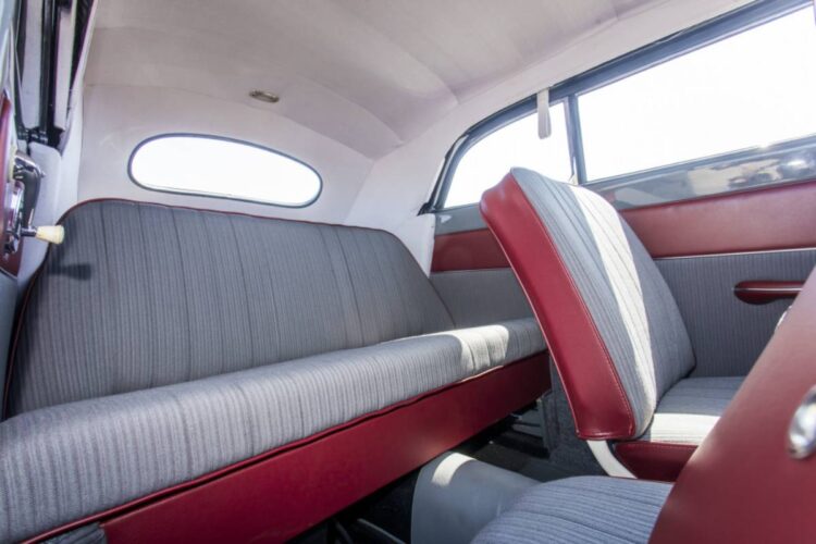 rear seats of Beetle