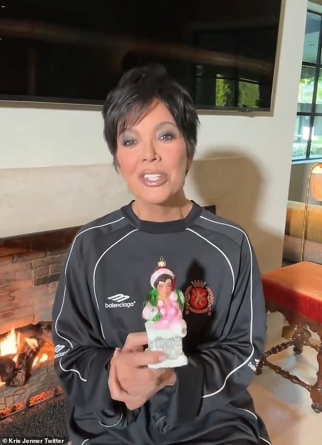 'Proceeds from the sale of this custom, hand-made ornament will go to the Susan G. Komen breast cancer foundation,' she told fans