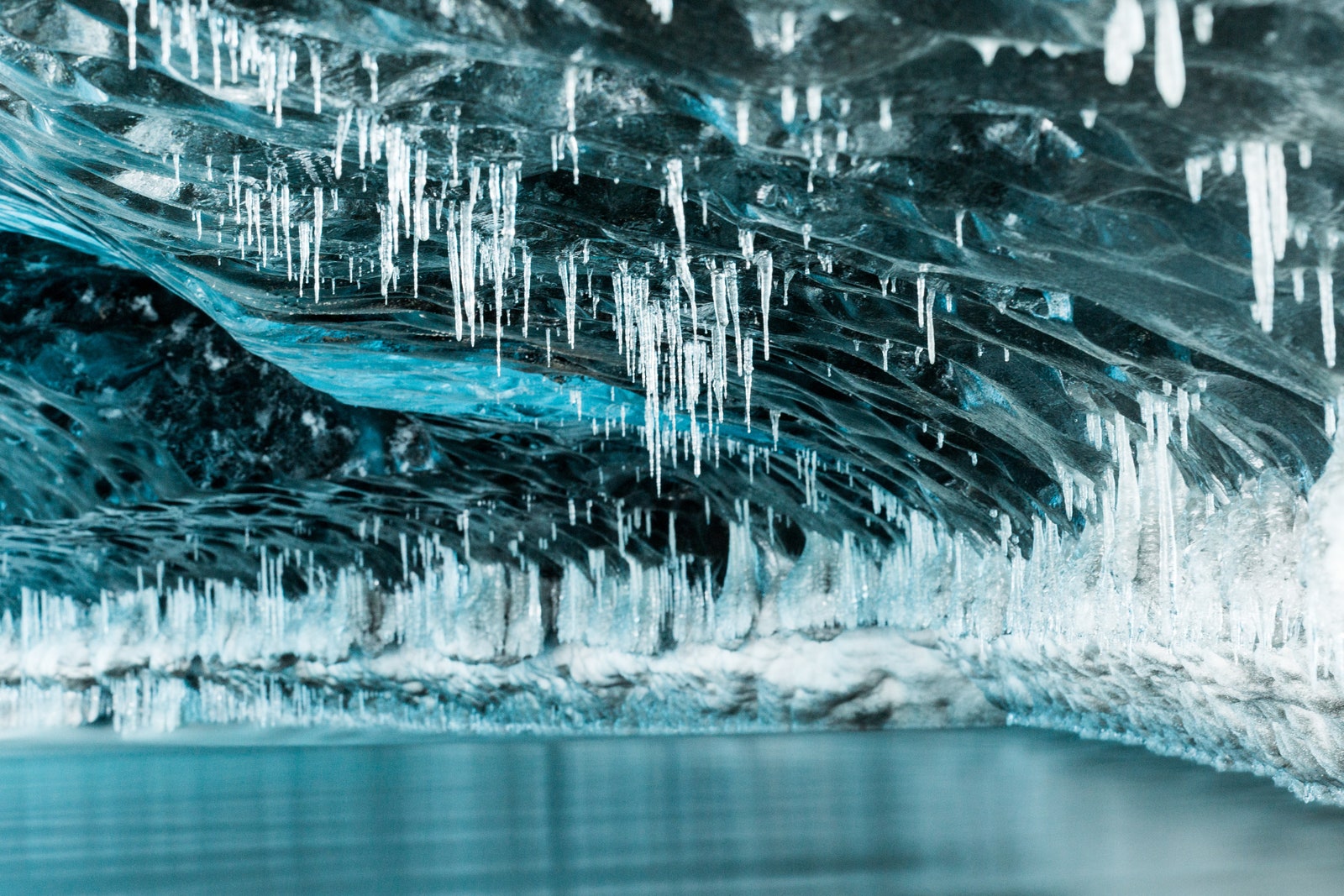 cavernes naturelles en glance appele Skaftafell