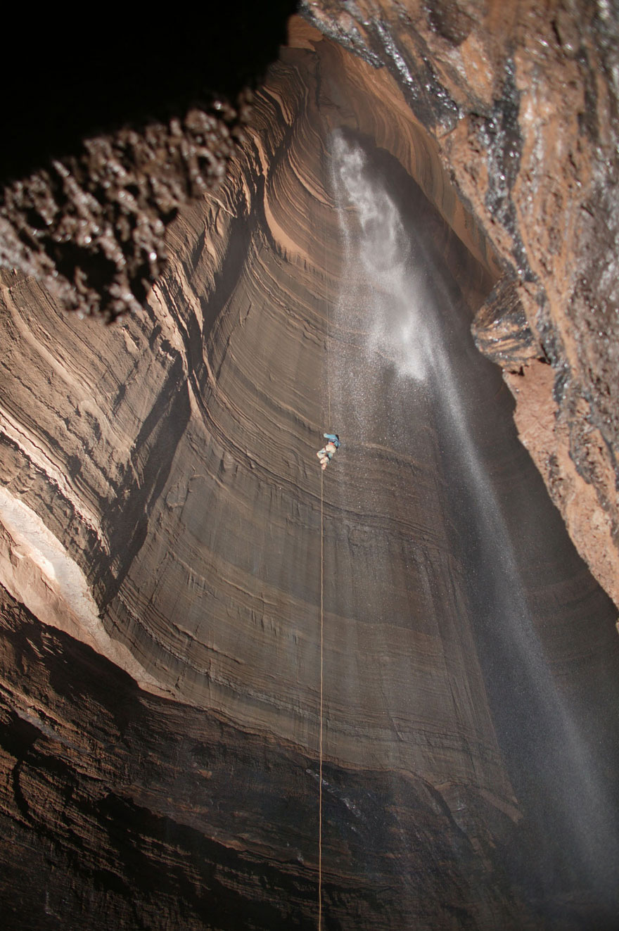 15 Of The Most Majestic Caves In The World