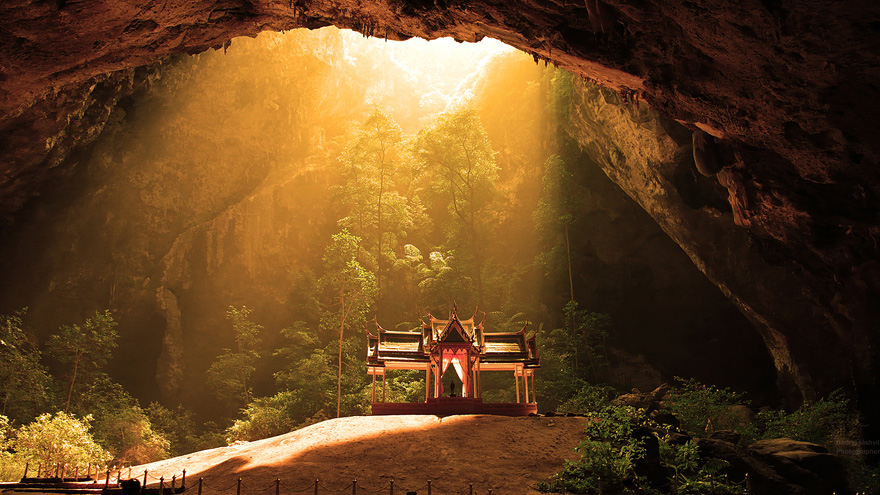 15 Of The Most Majestic Caves In The World