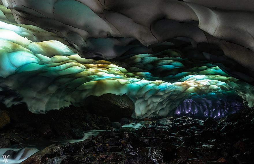 15 Of The Most Majestic Caves In The World