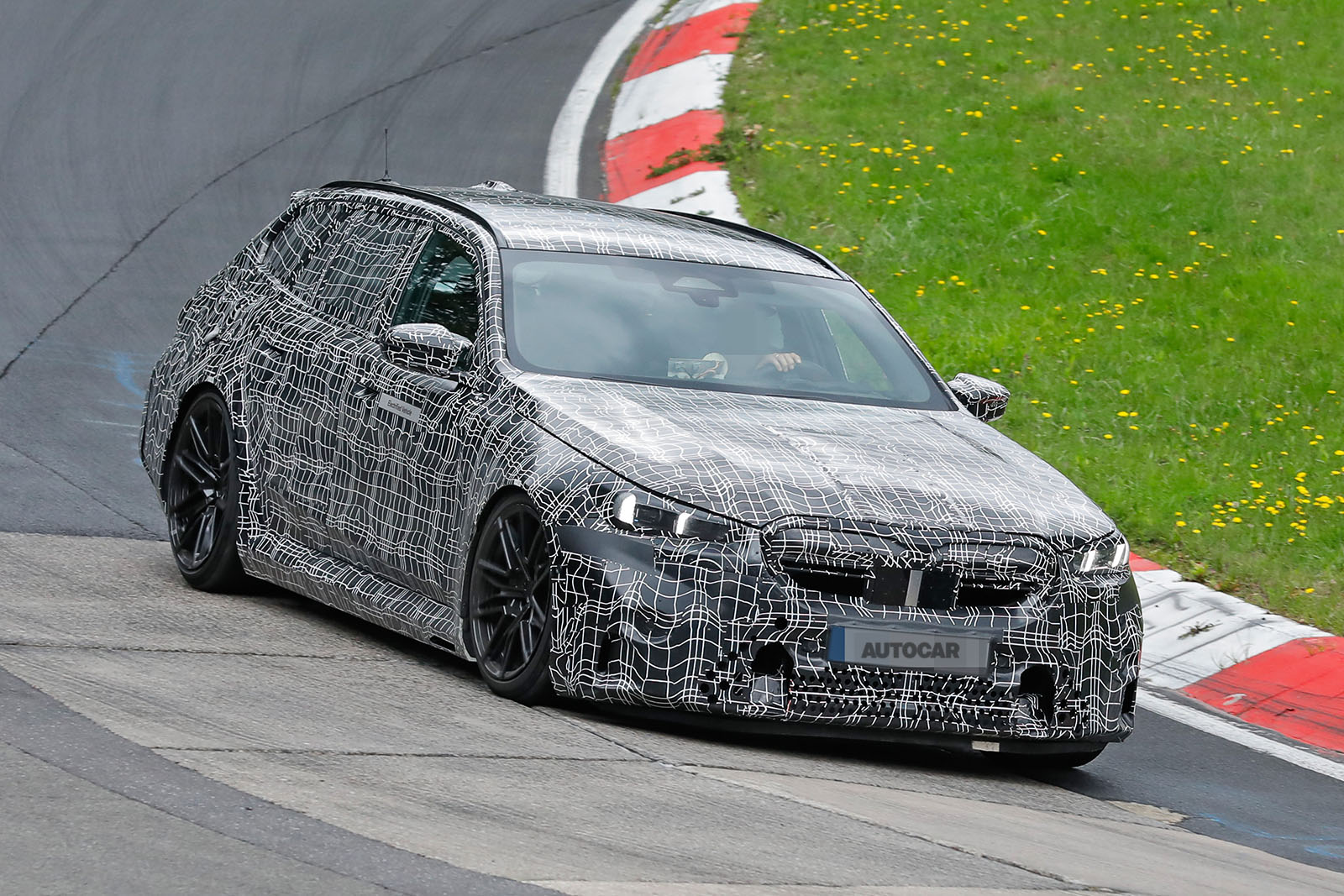 BMW M5 Touring returns with 790bhp V8 PHEV punch | Autocar