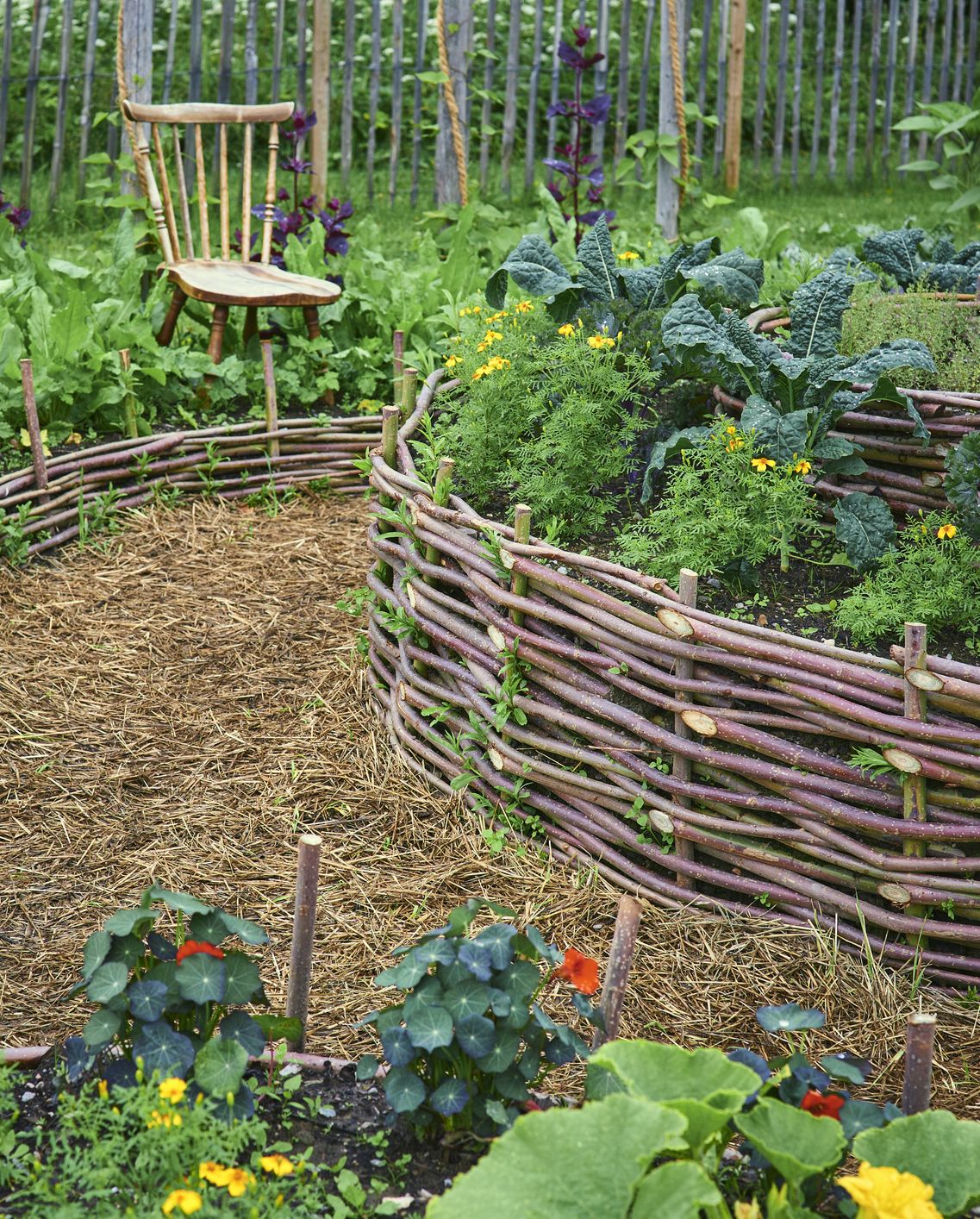 raised garden bed ideas