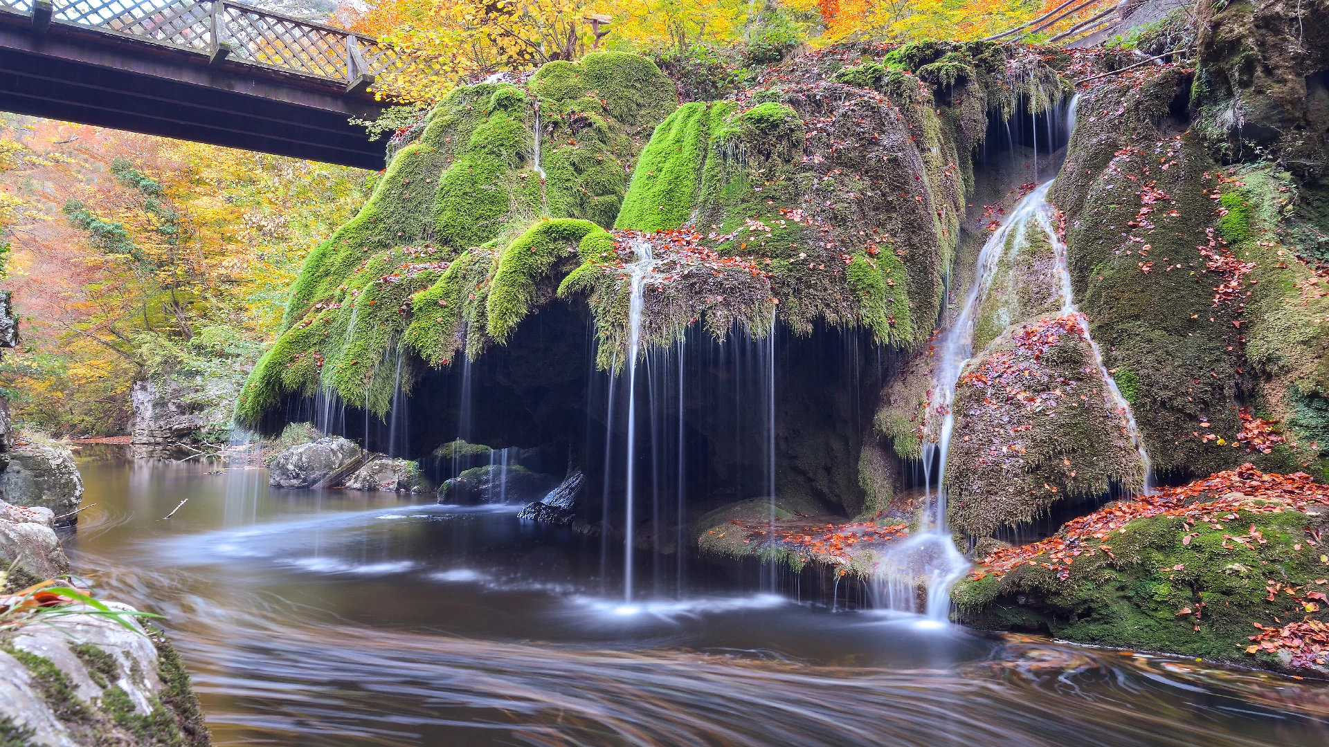 bigar waterfall