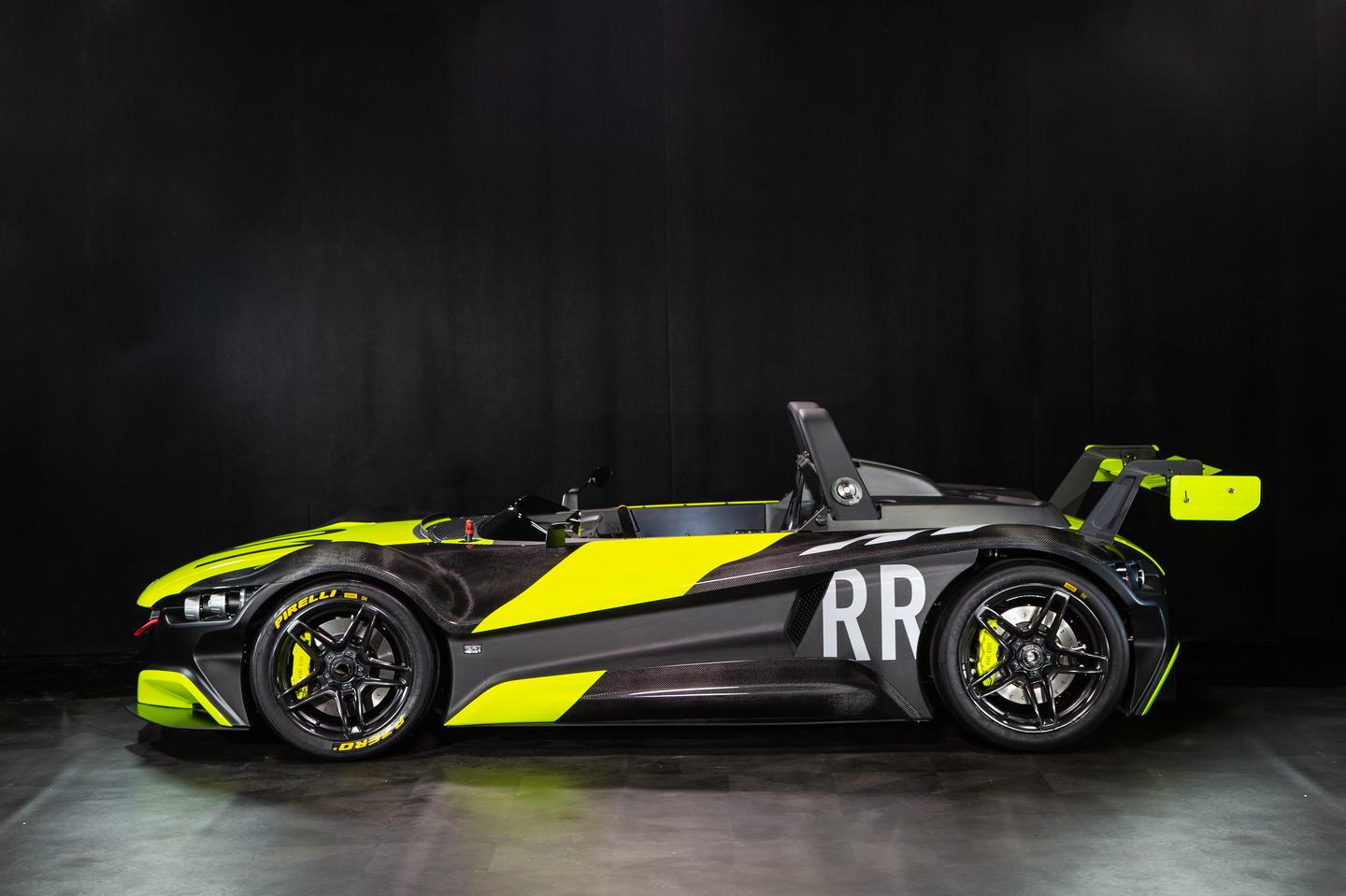 Vuhl 05RR: jump on in, there's no doors. Just don't step on the carbon side skirts