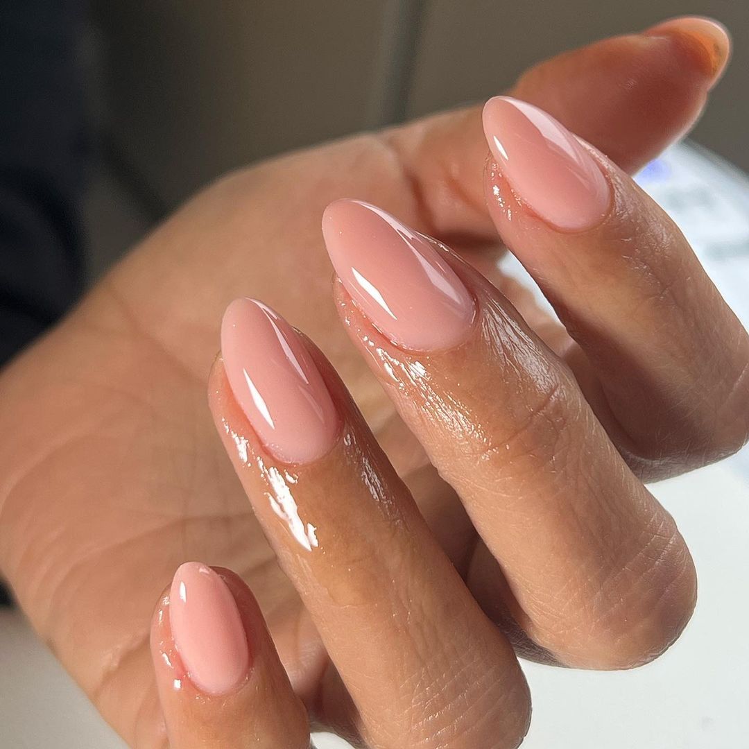 29 Elegant Ideas for Nude Fall Nails 2024