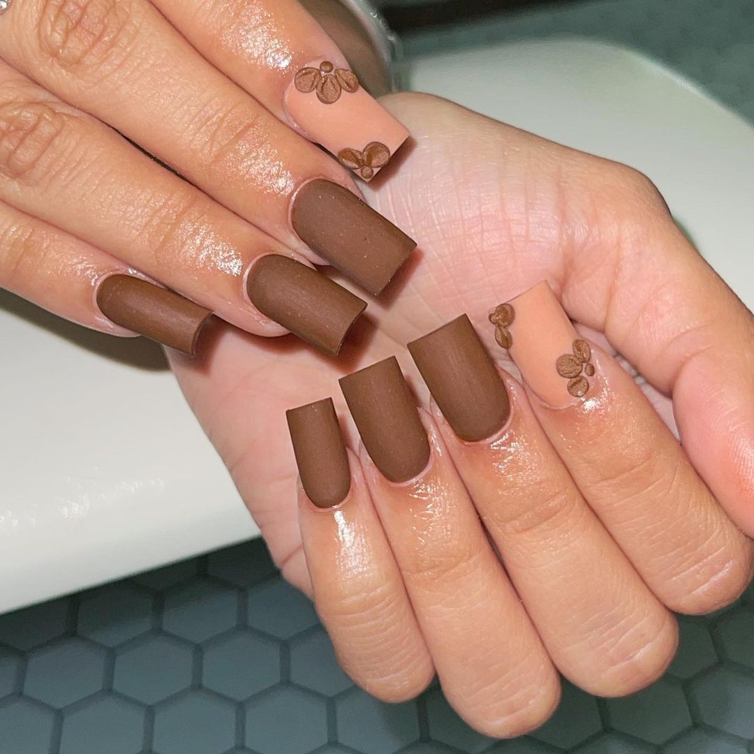 Fall Nails Square 2024: 25 Stylish Ideas for a Bold Look