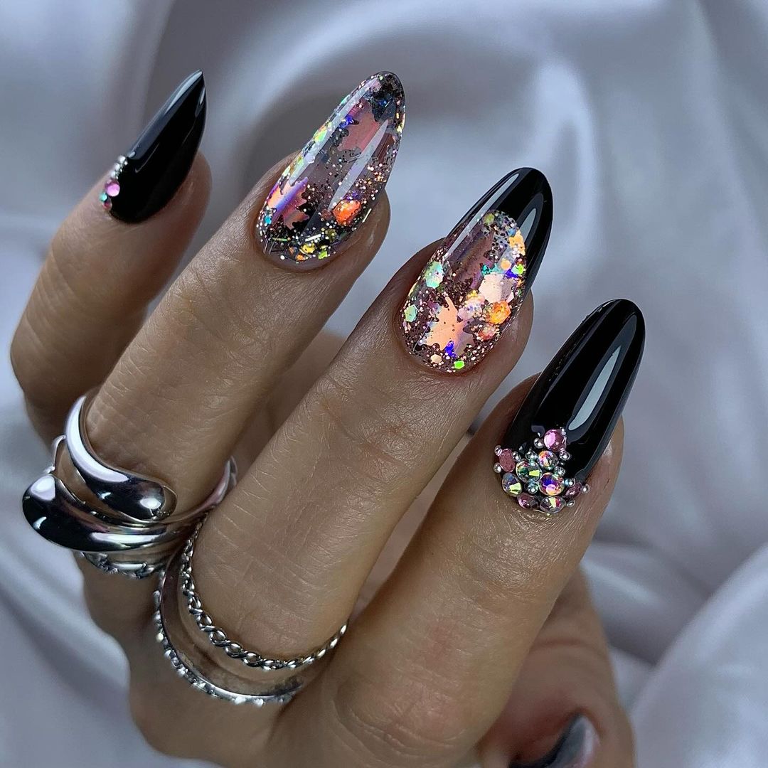 29 Stunning Ideas for Black Fall Nails 2024