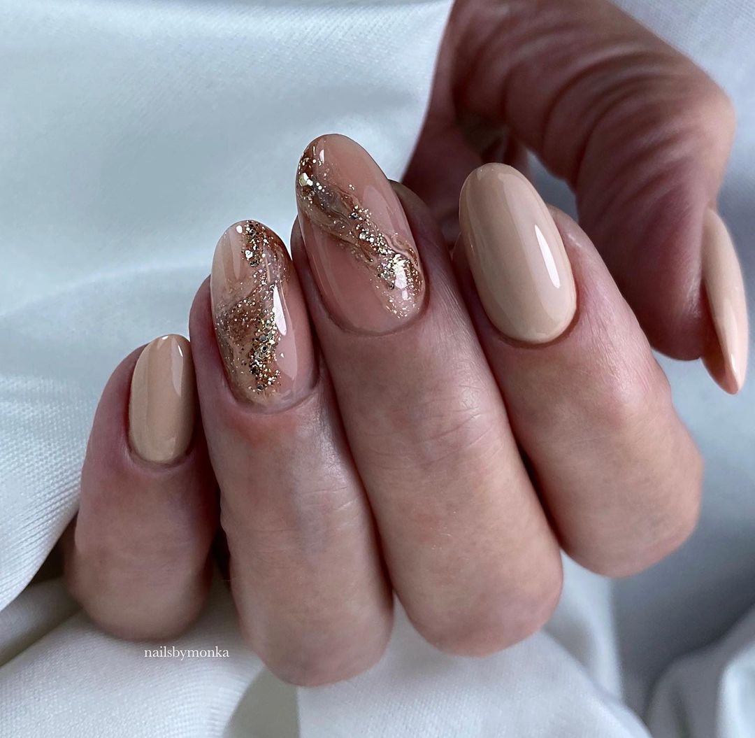 29 Elegant Ideas for Nude Fall Nails 2024