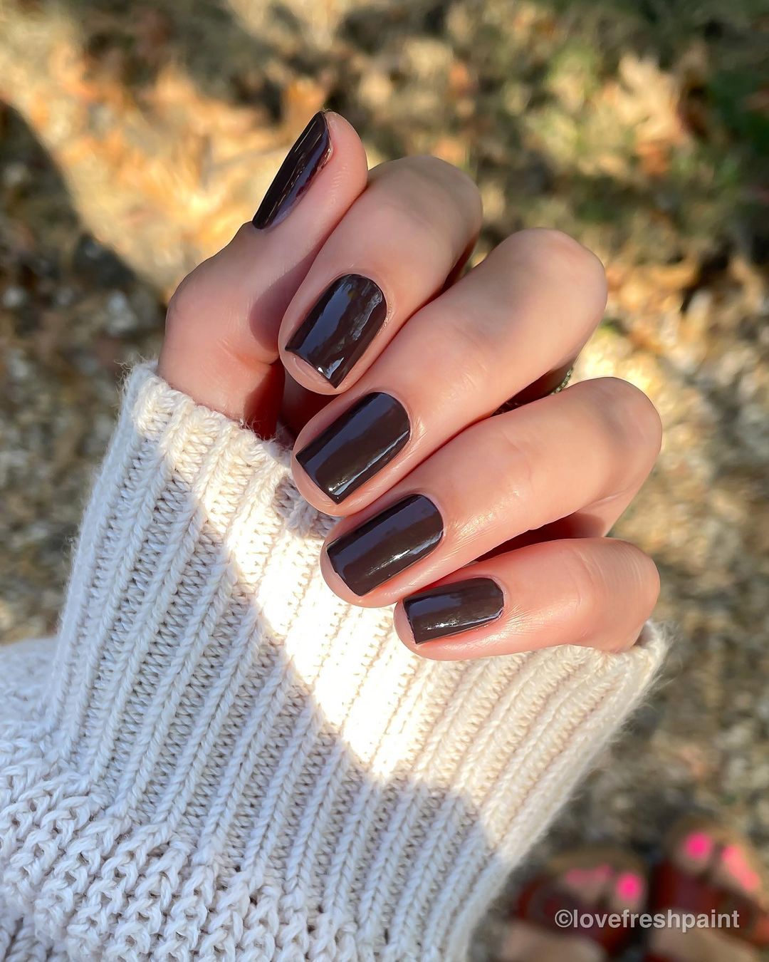 Fall Nails Square 2024: 25 Stylish Ideas for a Bold Look