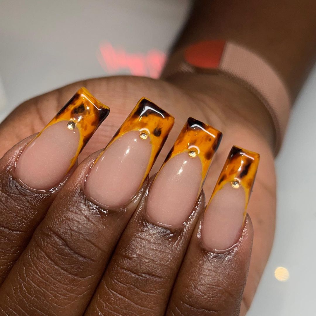 27 Ideas for Fall Themed Nails