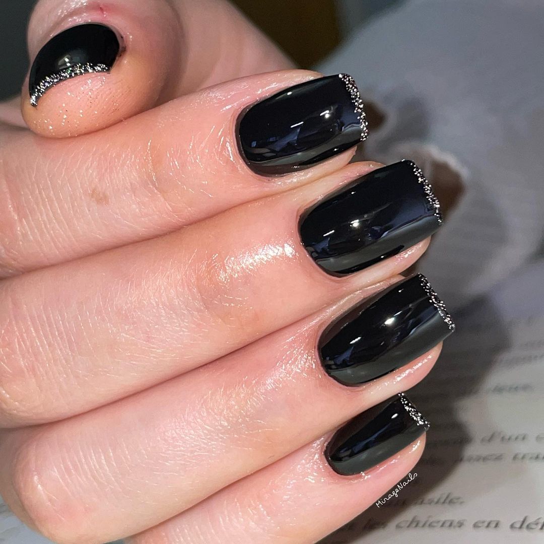 29 Stunning Ideas for Black Fall Nails 2024