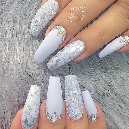 55+ Gorgeous Milky White Nail Polish Designs 2023