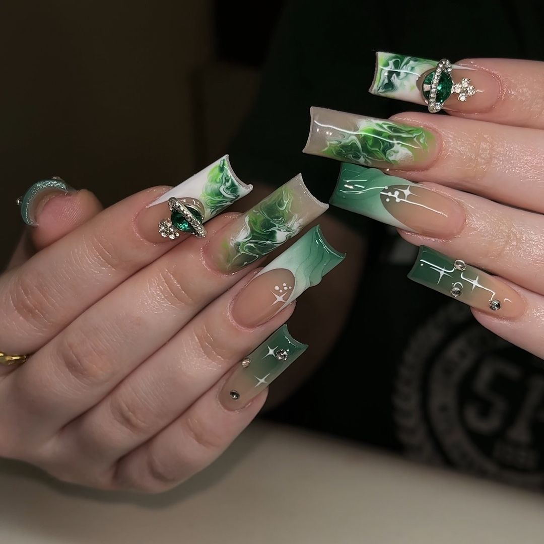 29 Ideas for Fall Green Nails