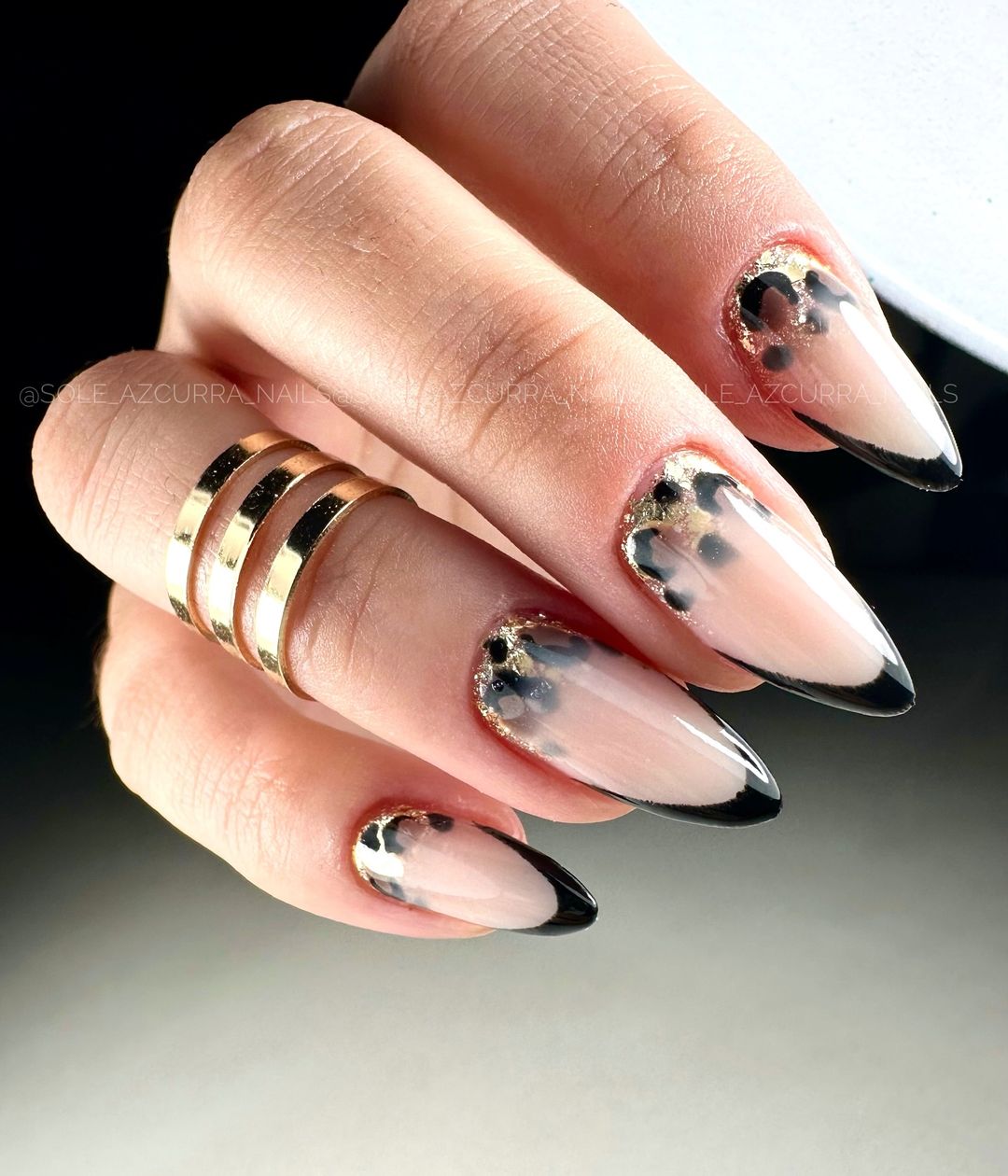 29 Stunning Ideas for Black Fall Nails 2024