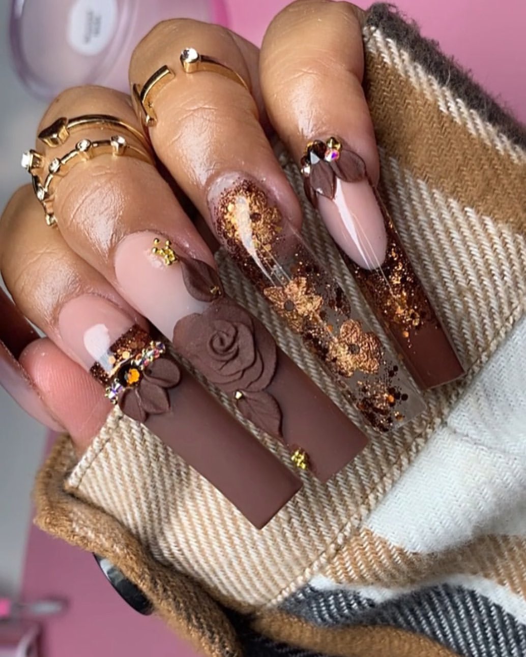 Fall Nails Square 2024: 25 Stylish Ideas for a Bold Look