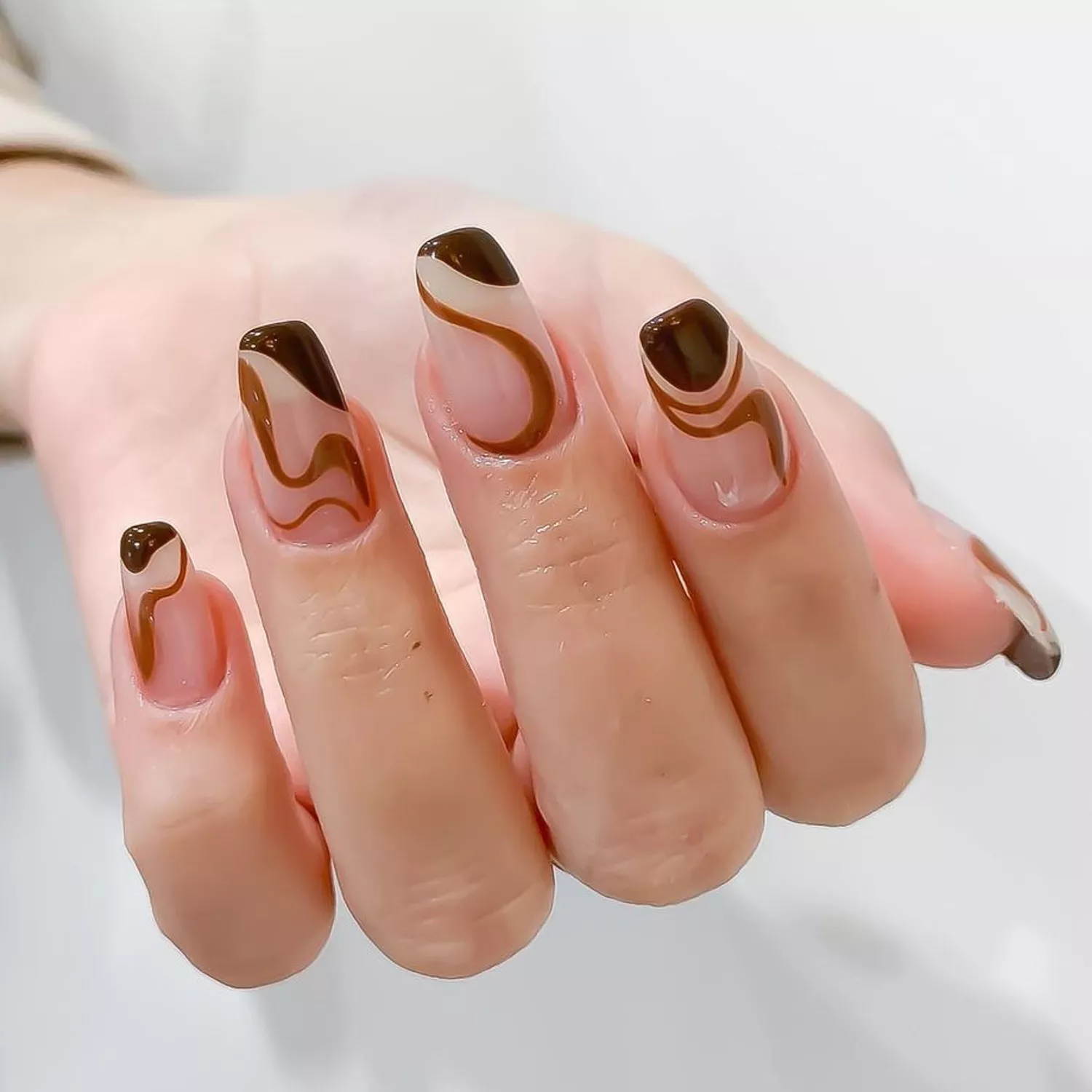 Java Swirl manicure