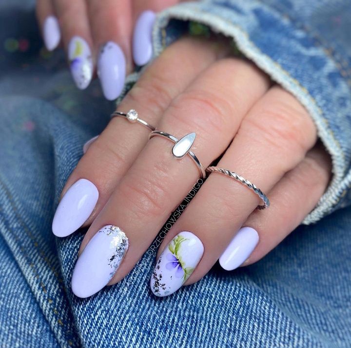 purple nails