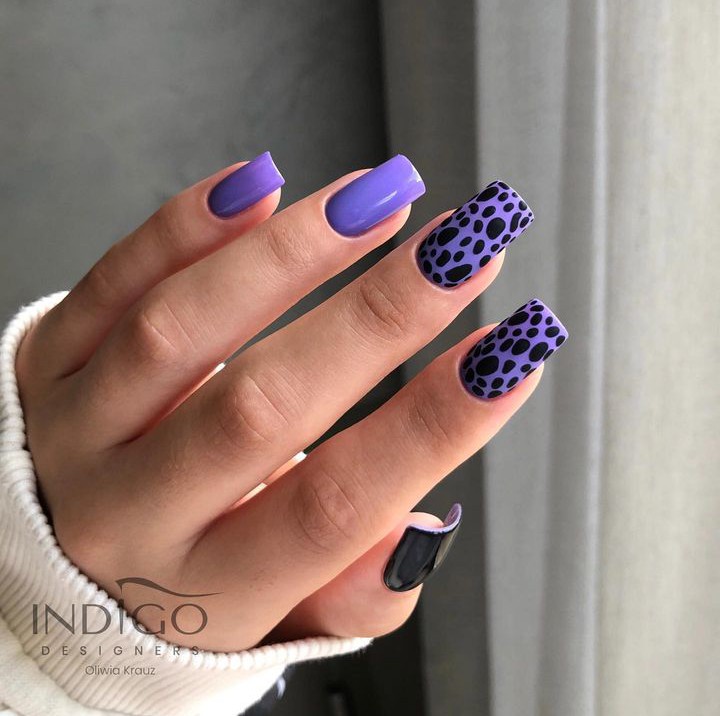 purple nails