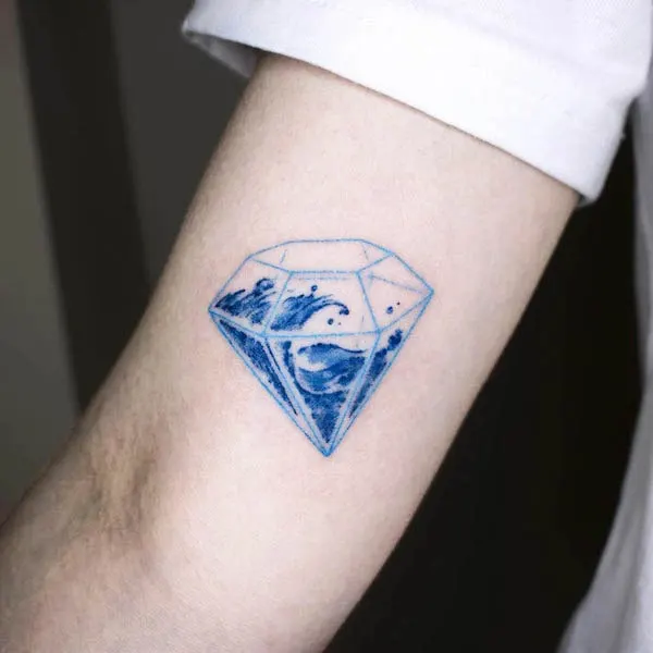 Waves in diamond by @tattooist_blue