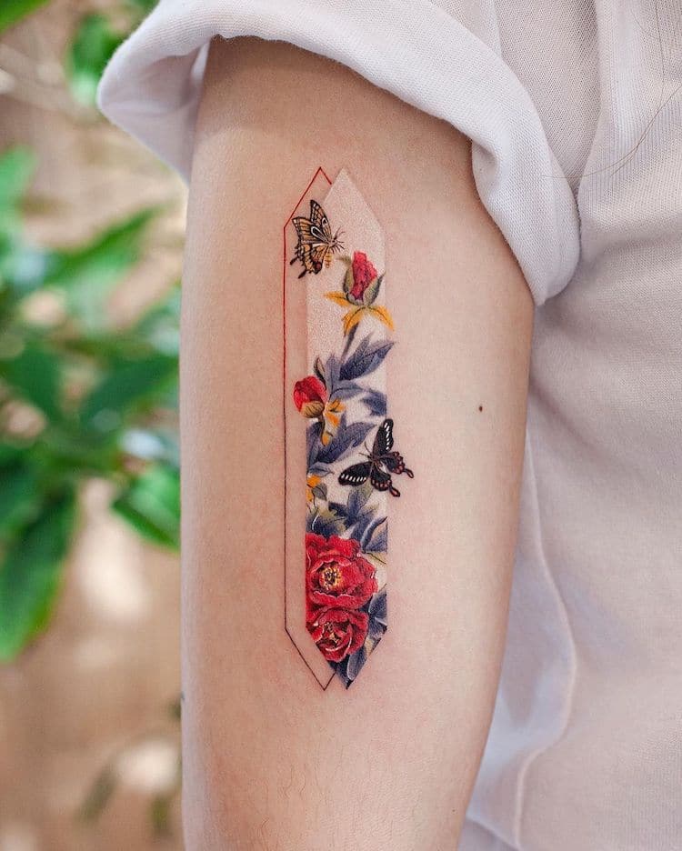 Rectangular Tattoo Art Inspired by Traditional Chinese Paintings