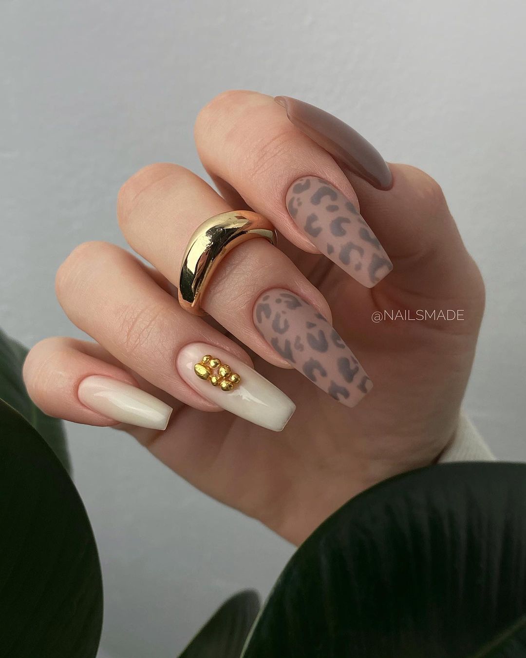 25 Creative Fall Nail Art Designs to Celebrate the Season