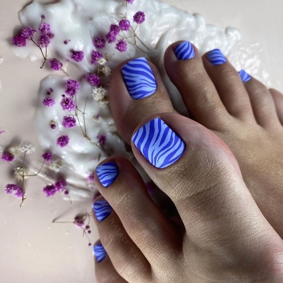 Fall Toe Nail Colors: 27 Stunning Ideas for the Season