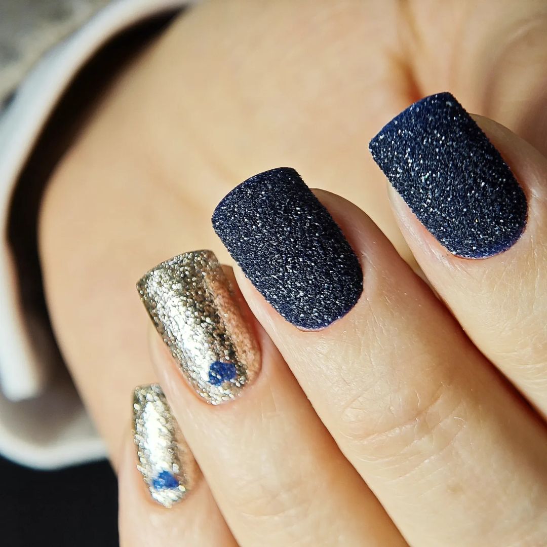 27 Captivating Ideas for Fall Dip Nails