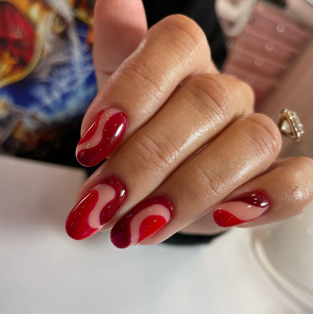 29 Red Summer Nails Shades & Designs: Nail Inspiration for a Bold Season