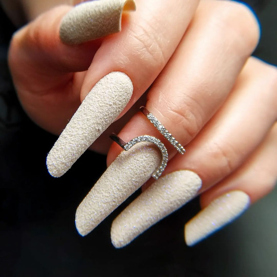 27 Captivating Ideas for Fall Dip Nails