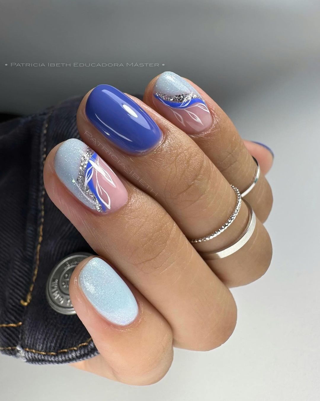 27 Stunning Blue and Silver Nails Ideas for Your Next Manicure