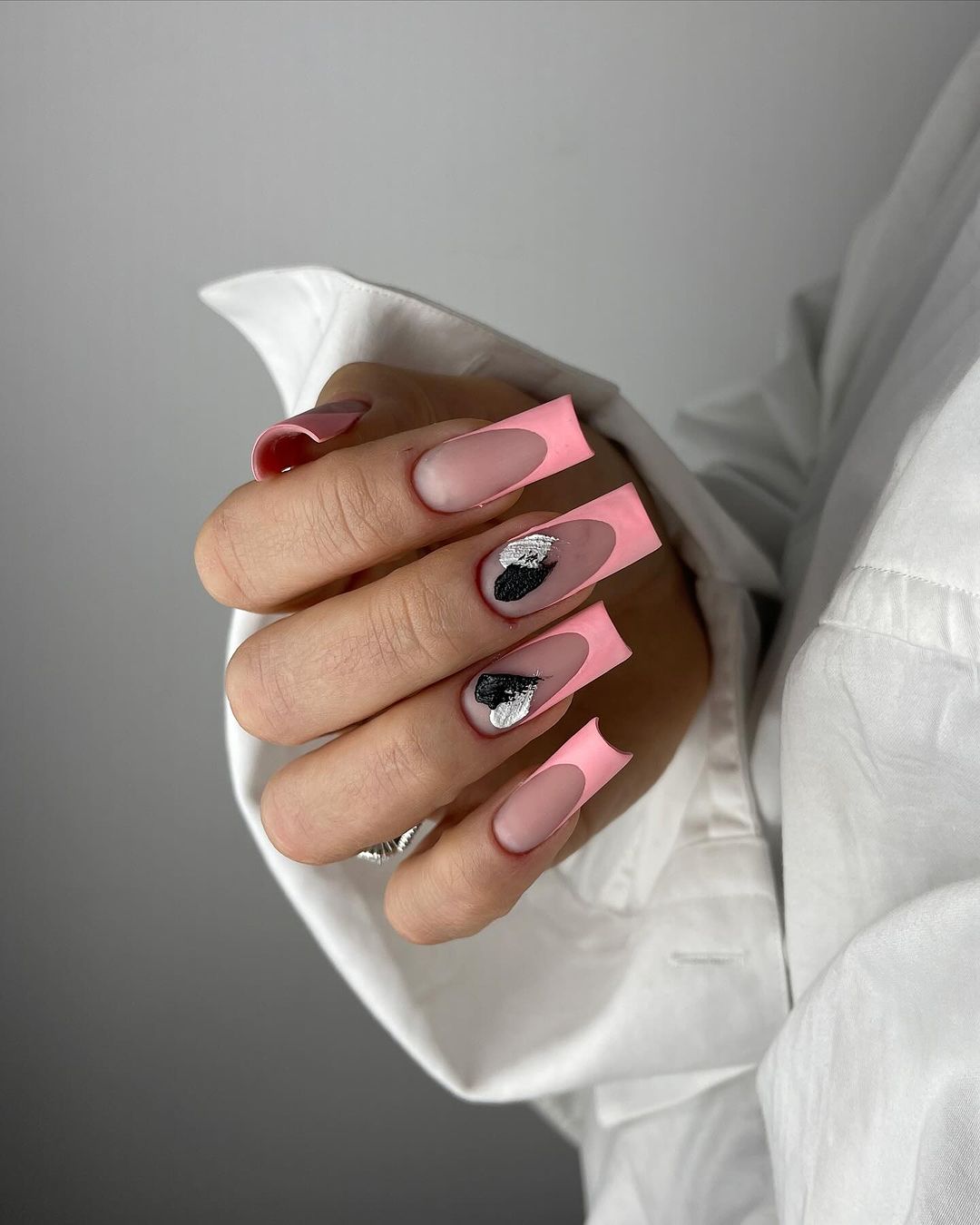 Chic Tips: Summer French Nail Designs & Color Ideas