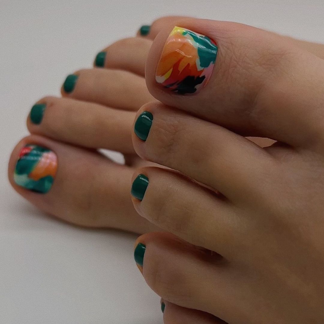 Step into Summer with Style: 27 Pedicure Colors Perfect for Sunny Days