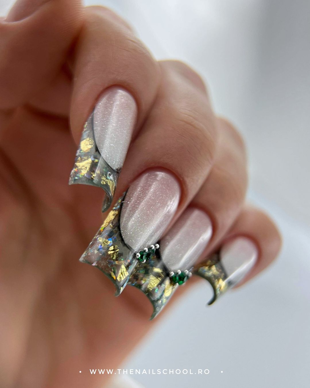 25 Unique Ideas for Fall Nail Inspo: Your Nails in the Spotlight