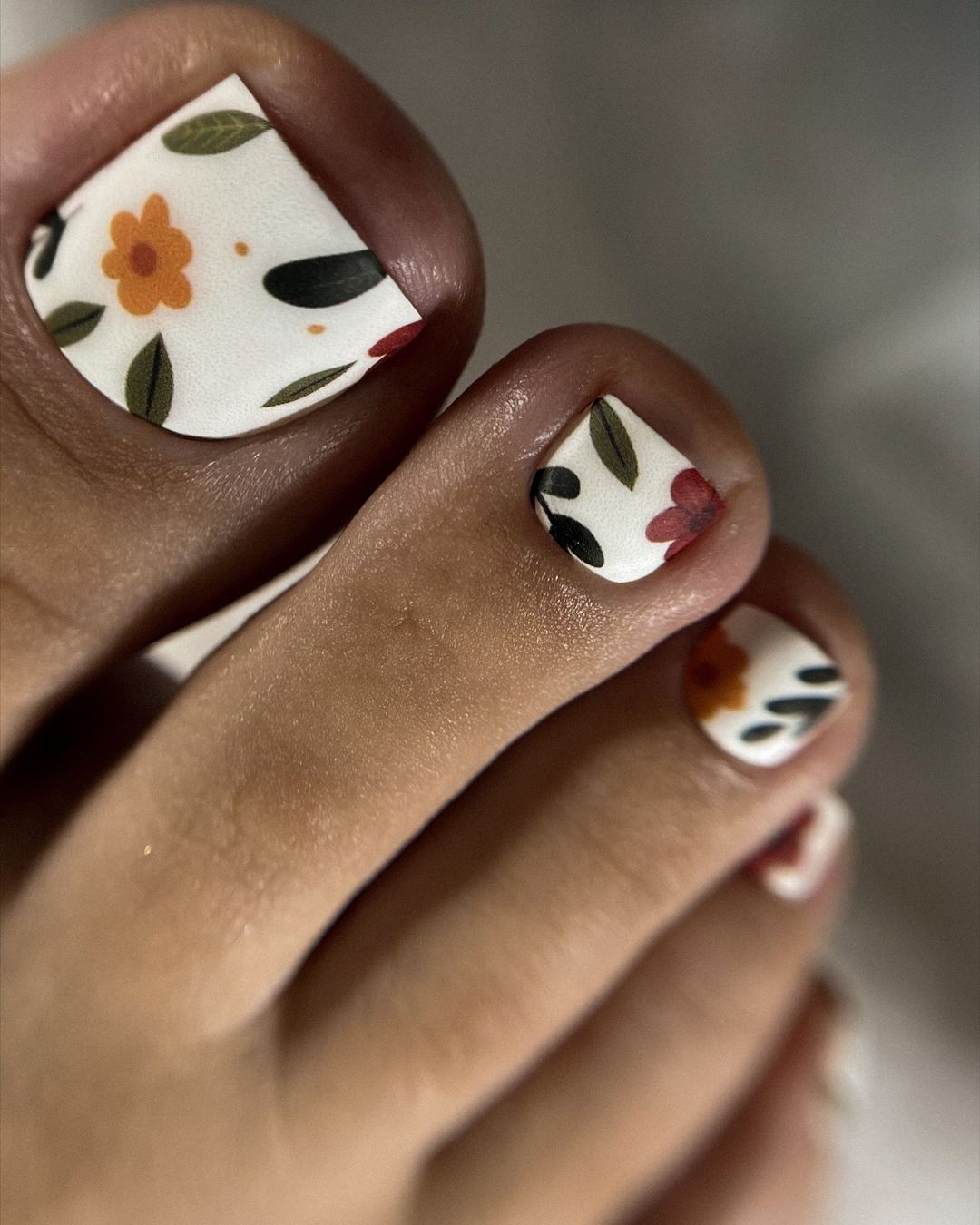 Fall Toe Nail Colors: 27 Stunning Ideas for the Season