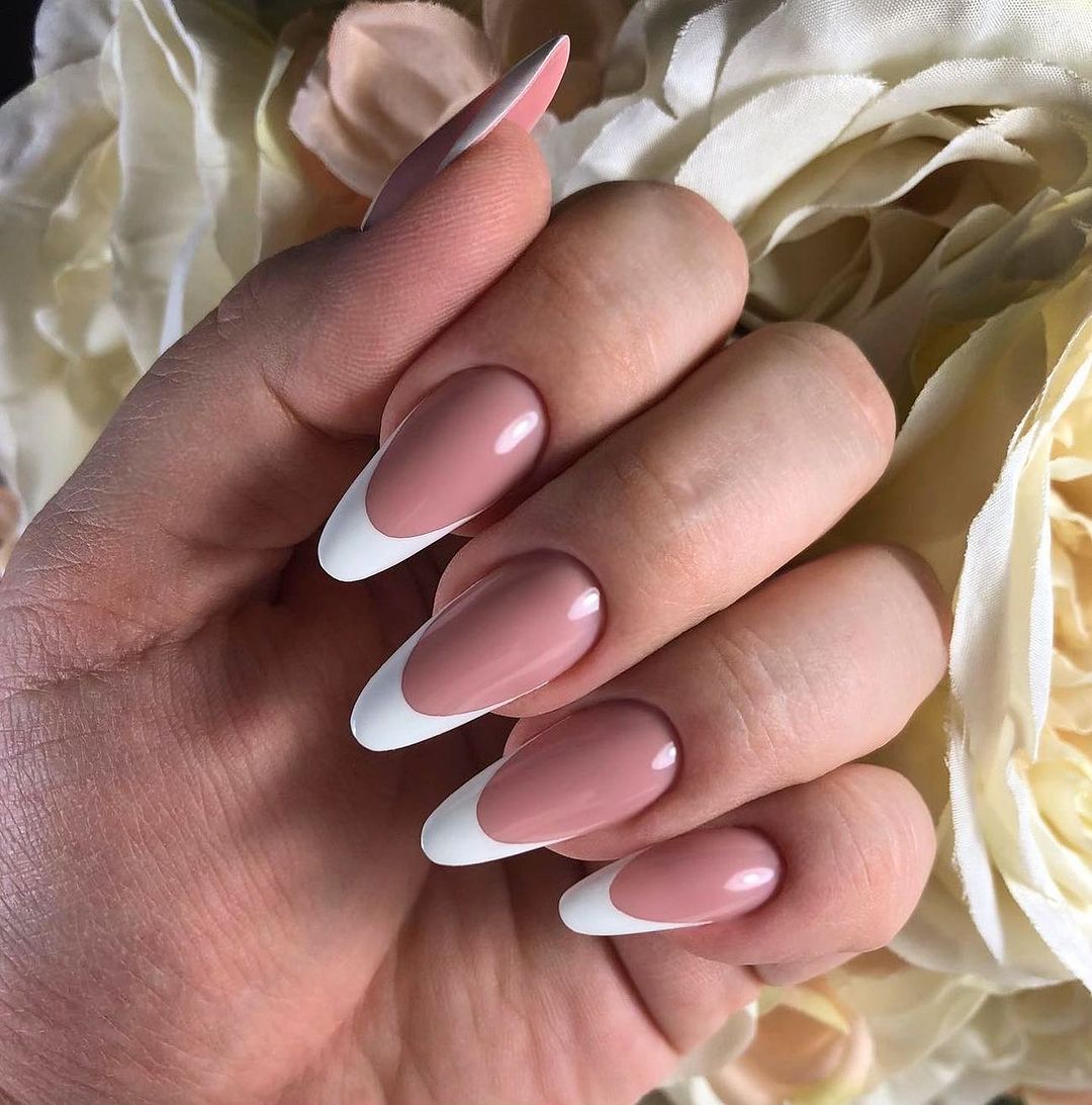 Chic Tips: Summer French Nail Designs & Color Ideas