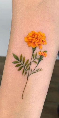 23 Vibrant Color Flower Tattoo Ideas